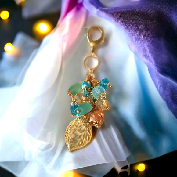 Hand Crafted Accessories - New! Purse Charm